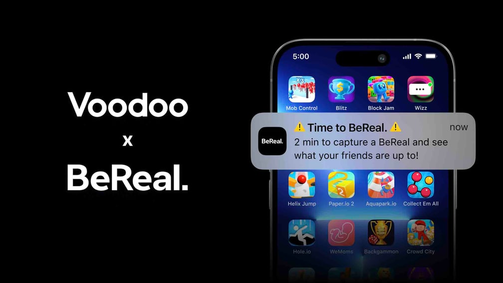 Voodoo×BeRealの文字と、ビーリアルの画面