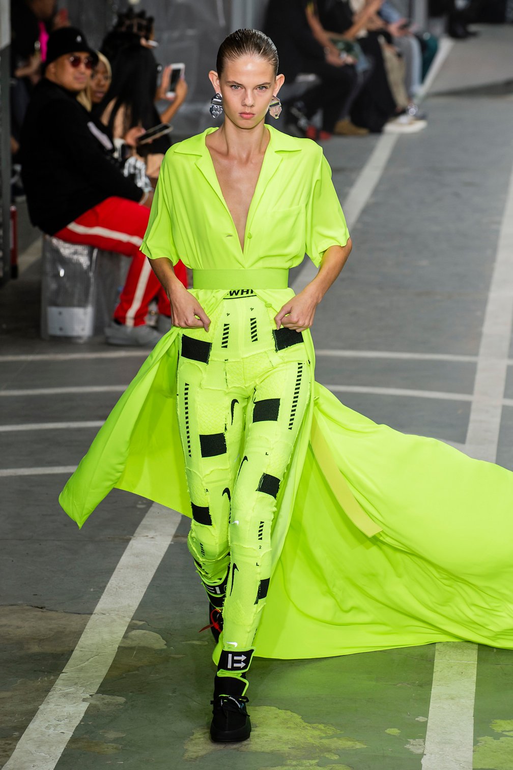 OFF-WHITE c/o VIRGIL ABLOH? 2019年春夏コレクション