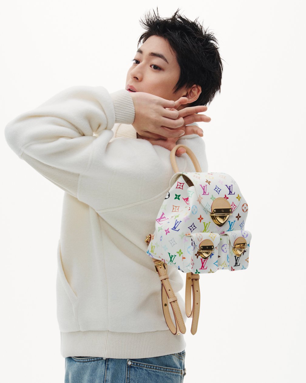 高橋文哉とLOUIS VUITTON × MURAKAMI バッグ