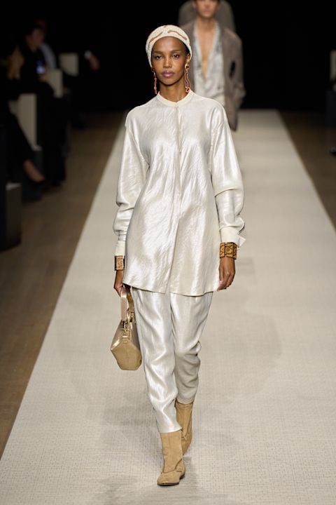 GIORGIO ARMANI 2025年春夏 ウィメンズ