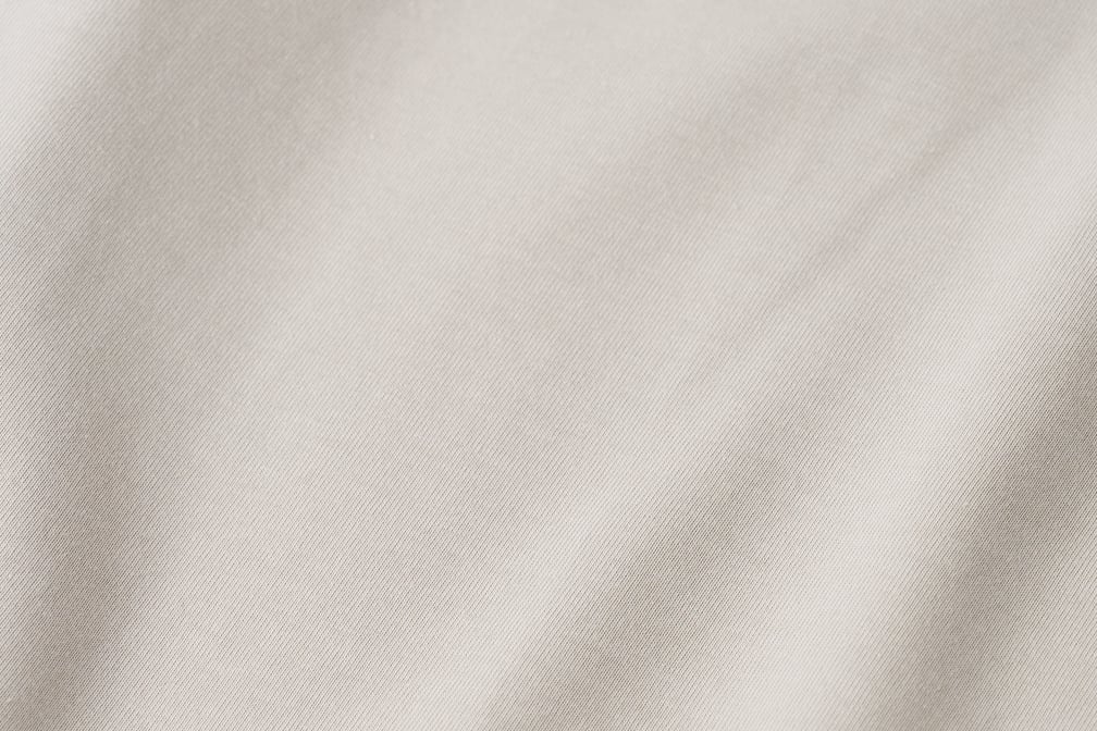 「ビューティーアンドユース」汗染み防止Tシャツの生地感