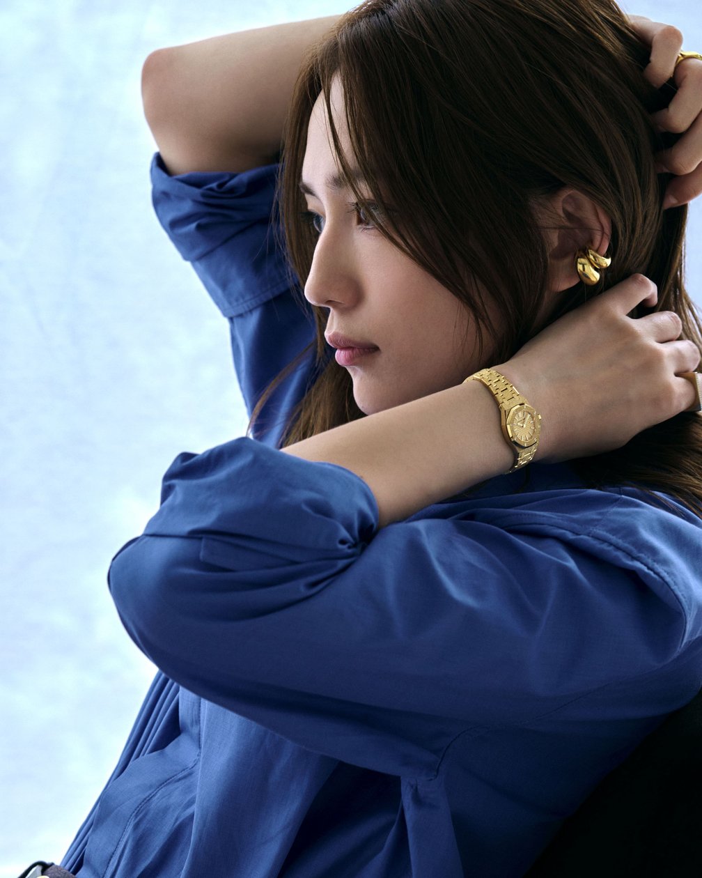 川口春奈のポートレート