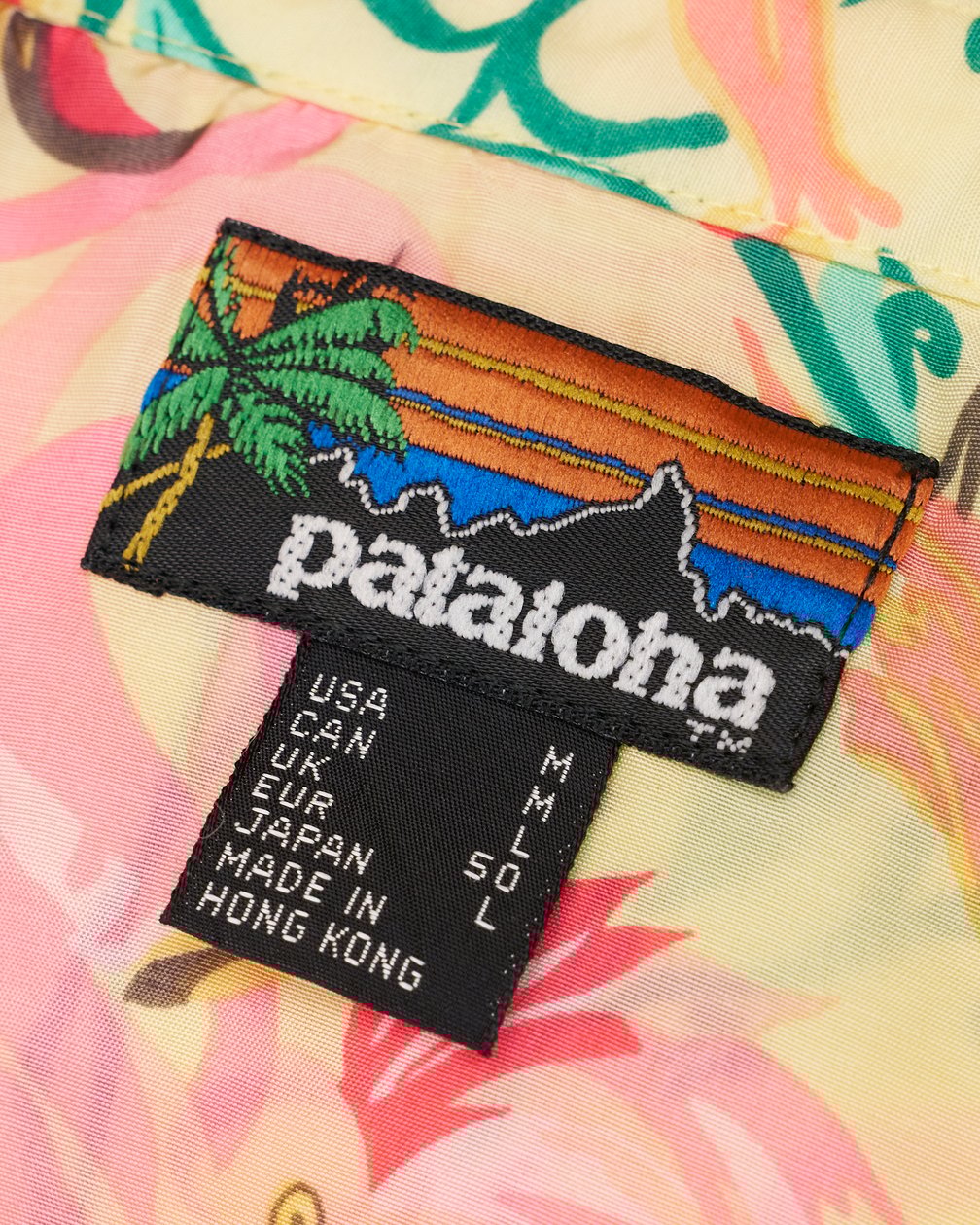 パタゴニアの「パタロハ」に付いている初期タグ