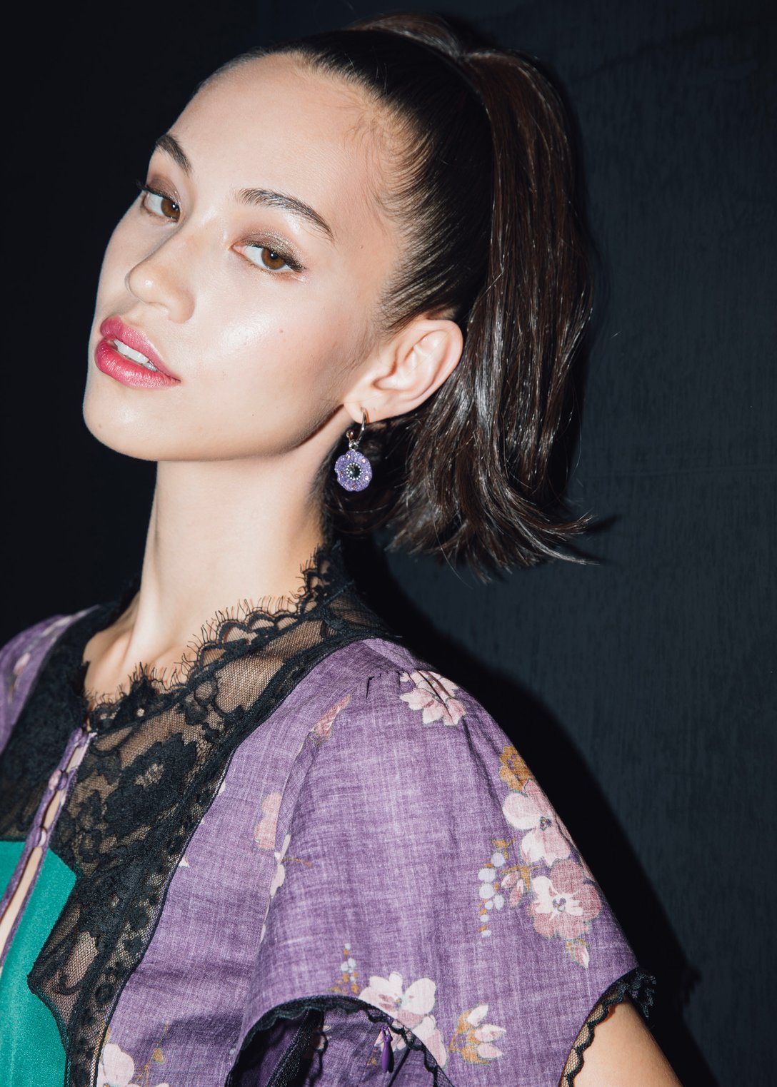 水原希子 Image by FASHIONSNAP