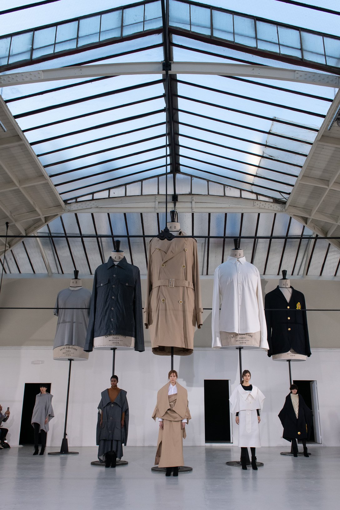 2019-20年秋冬コレクション「DETAIL」のショー Image by FASHIONSNAP