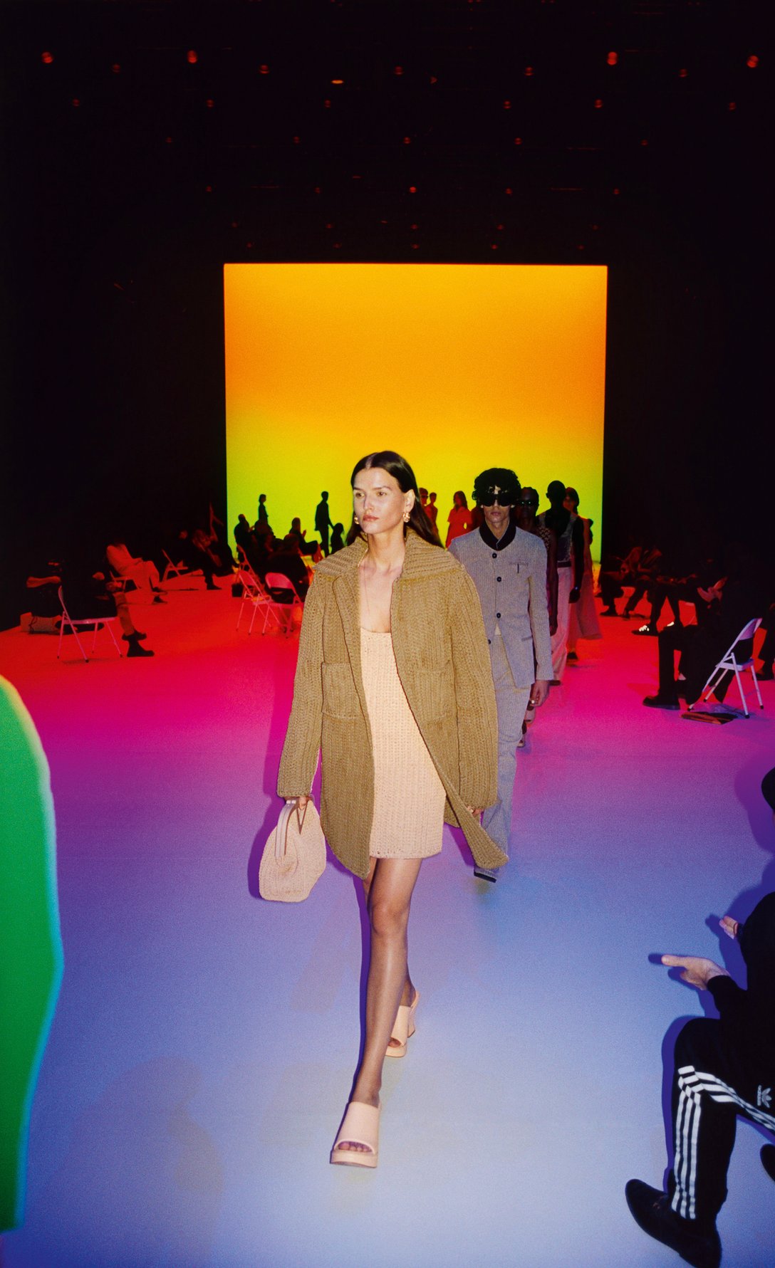 ボッテガ・ヴェネタ「Salon 01」コレクション Image by BOTTEGA VENETA