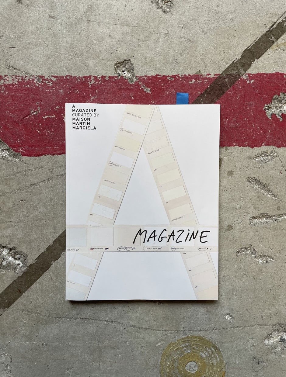 メゾンマルジェラの舞台裏に迫る書籍「A Magazine Curated By Maison