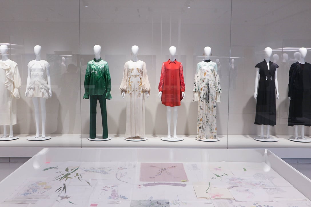 「10 Mame Kurogouchi」 Image by FASHIONSNAP