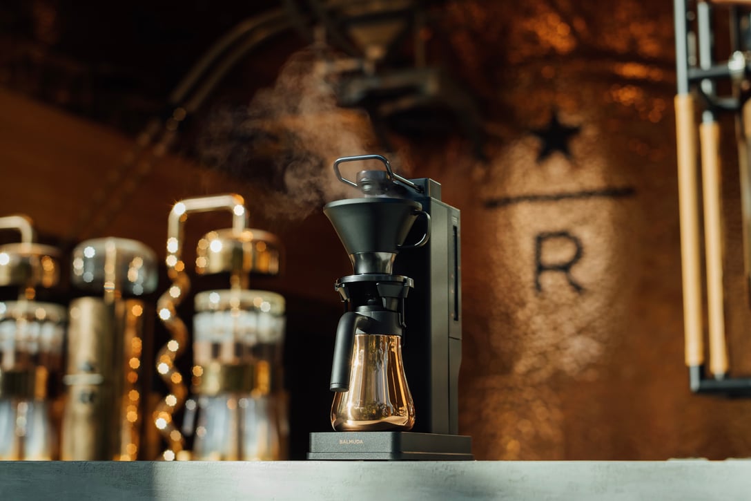 BALMUDA The Brew STARBUCKS RESERVE LIMITED EDITION Image by バルミューダ