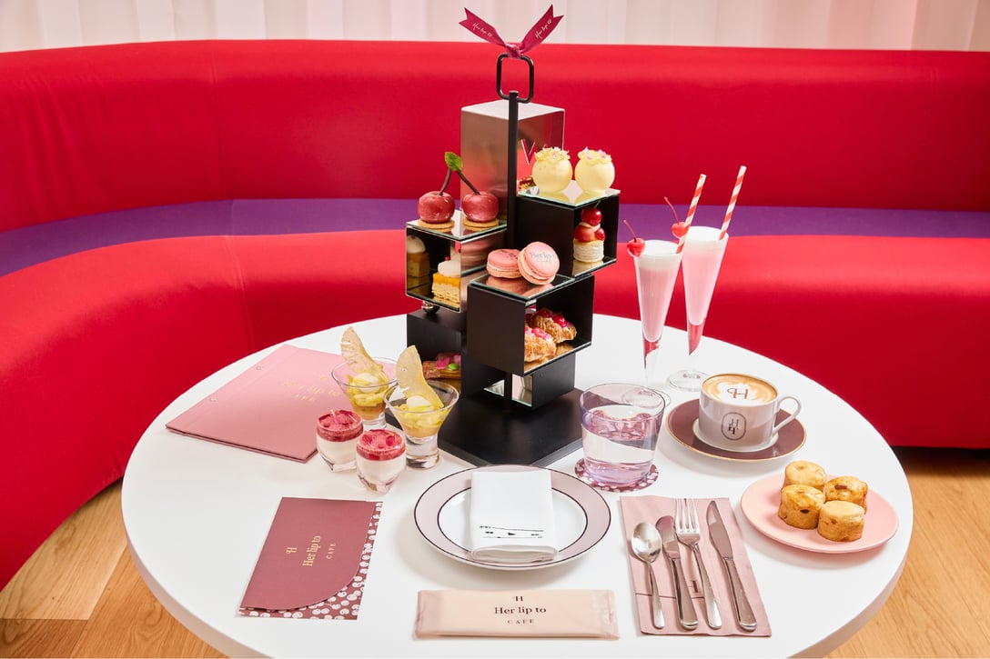 「HER LIP TO AFTERNOON TEA」ヴィジュアル Image by W大阪