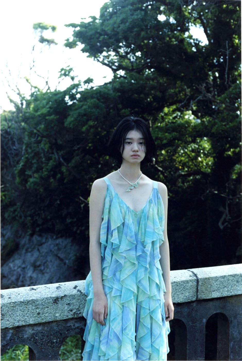 dress by TEKI, necklace by RISA TAOKA