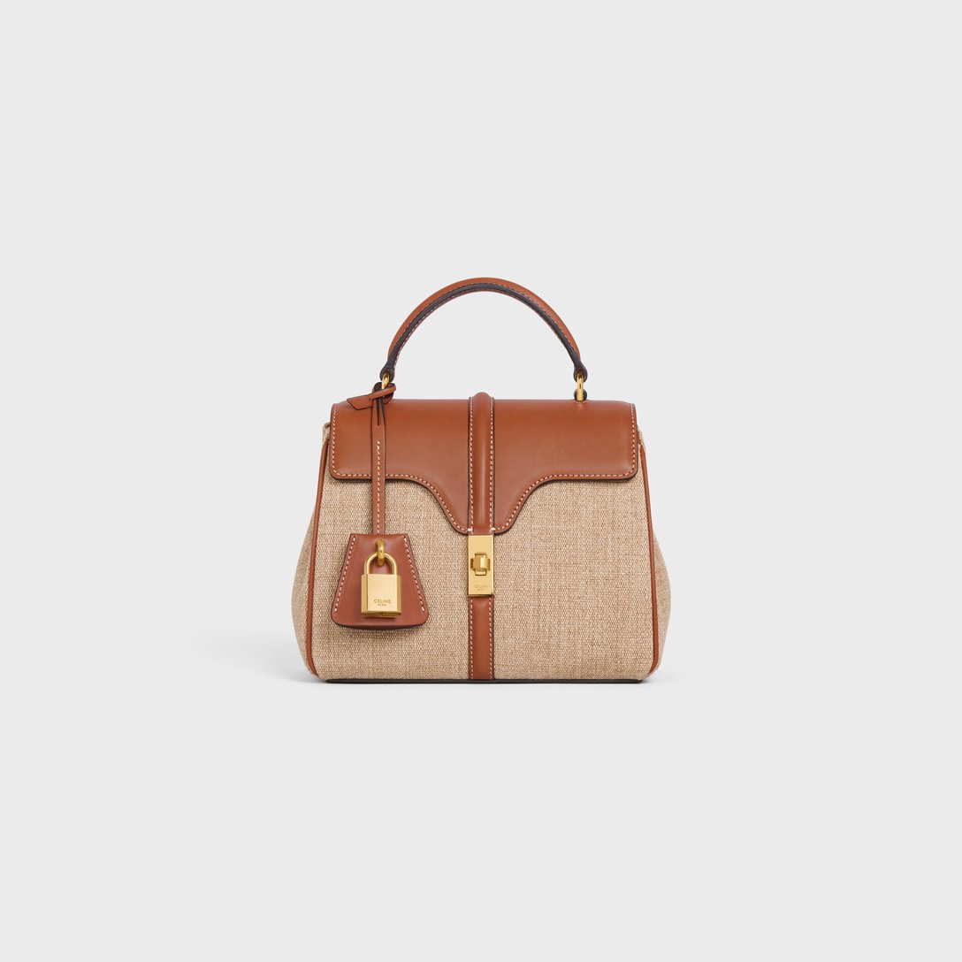 新作バッグ(税込35万2000円) Image by CELINE
