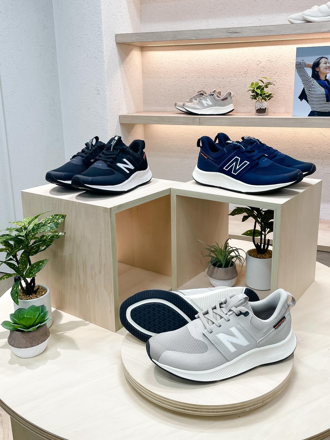 ニューバランス「UA900」 Image by FASHIONSNAP