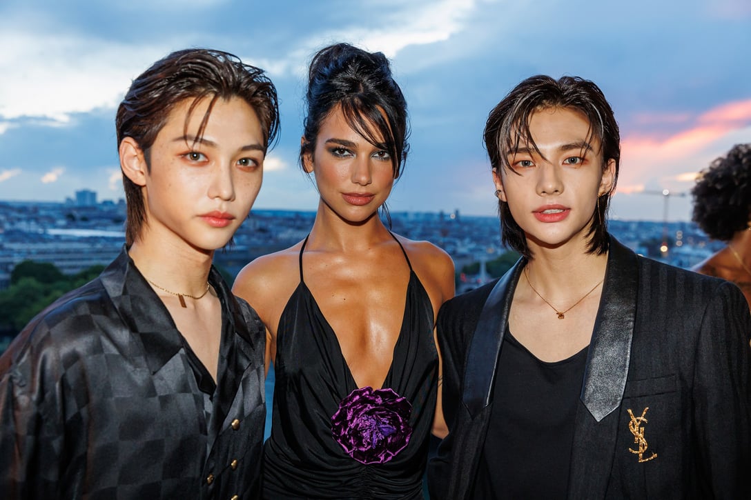 Stray Kidsのヒョンジンとフィリックス、デュア・リパ Image by @sbyconnection