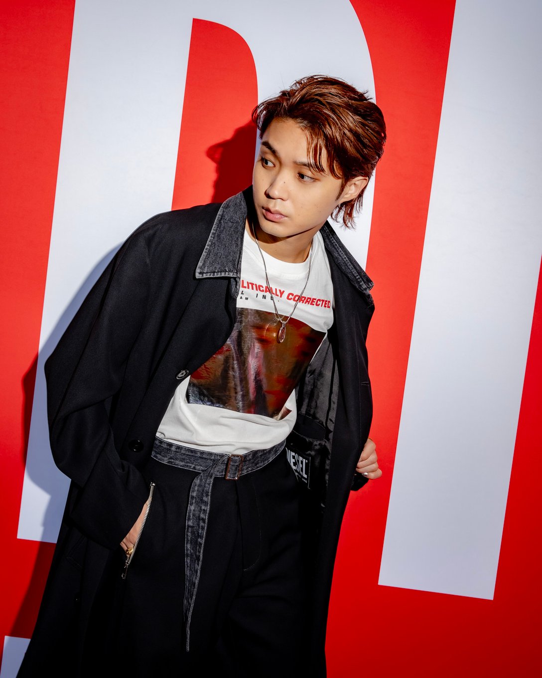 新生DIESEL GINZAを体験する磯村勇斗 Image by FASHIONSNAP