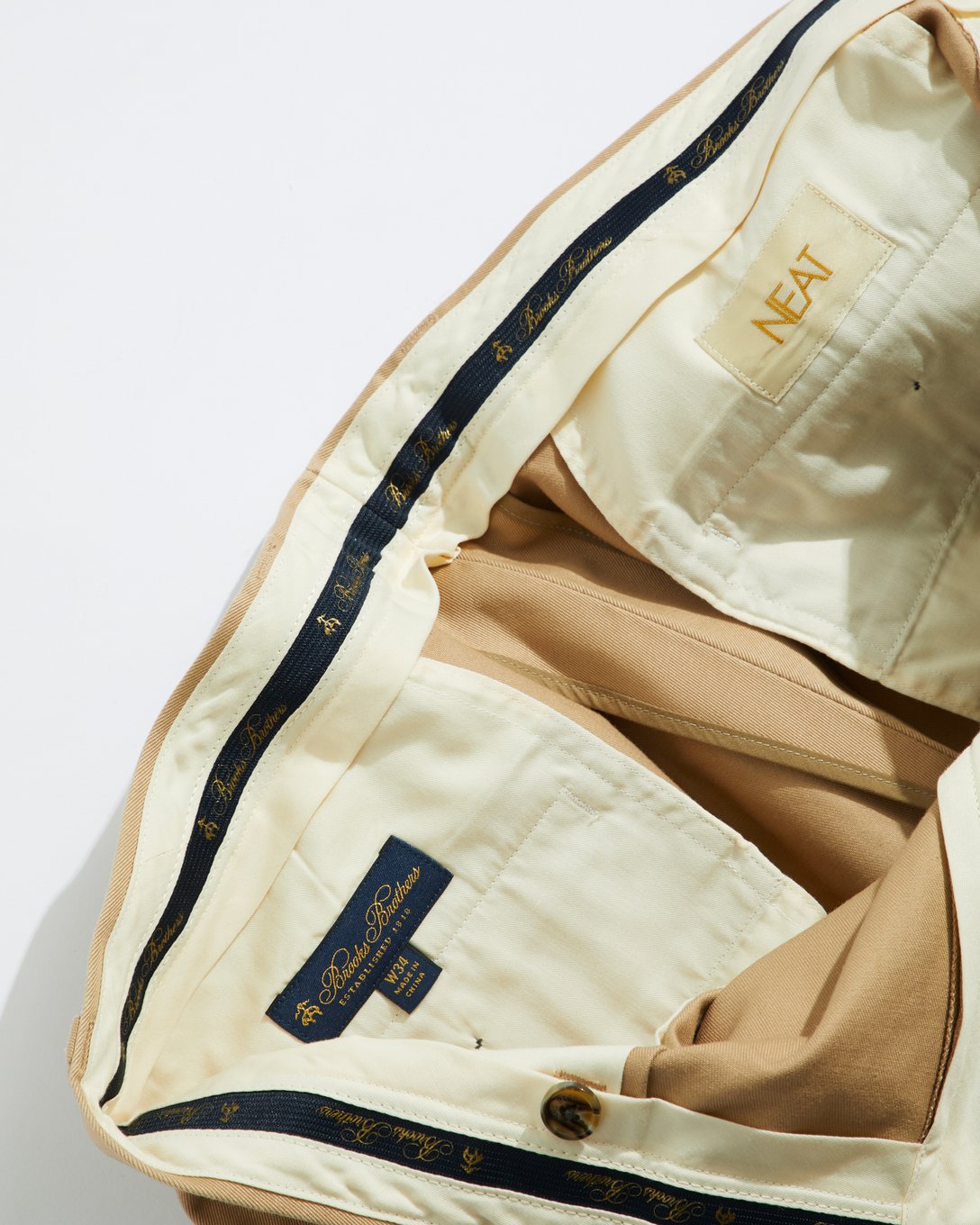 32 neat × brooks brothers thompsonトンプソン