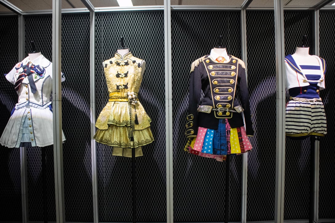 「AKB48大衣装展」内部を初公開