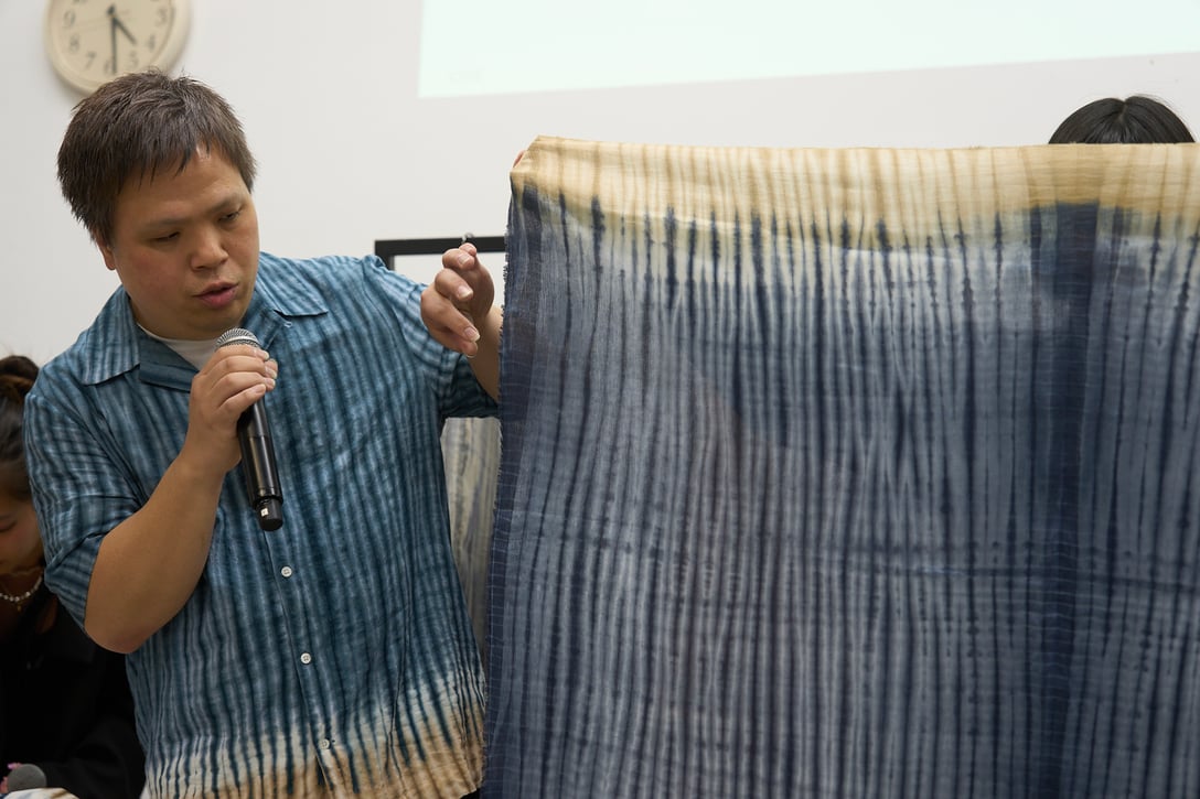 京都芸術大学で開催されたプレゼンテーションに登場した「たばた絞り」創業者の田端和樹