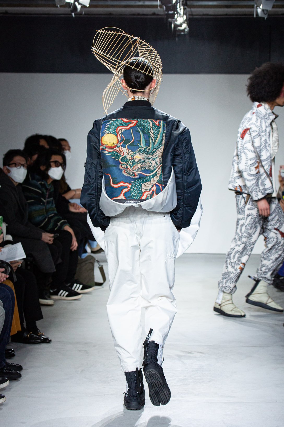 ヨシオクボ 22年秋冬コレクション ルック