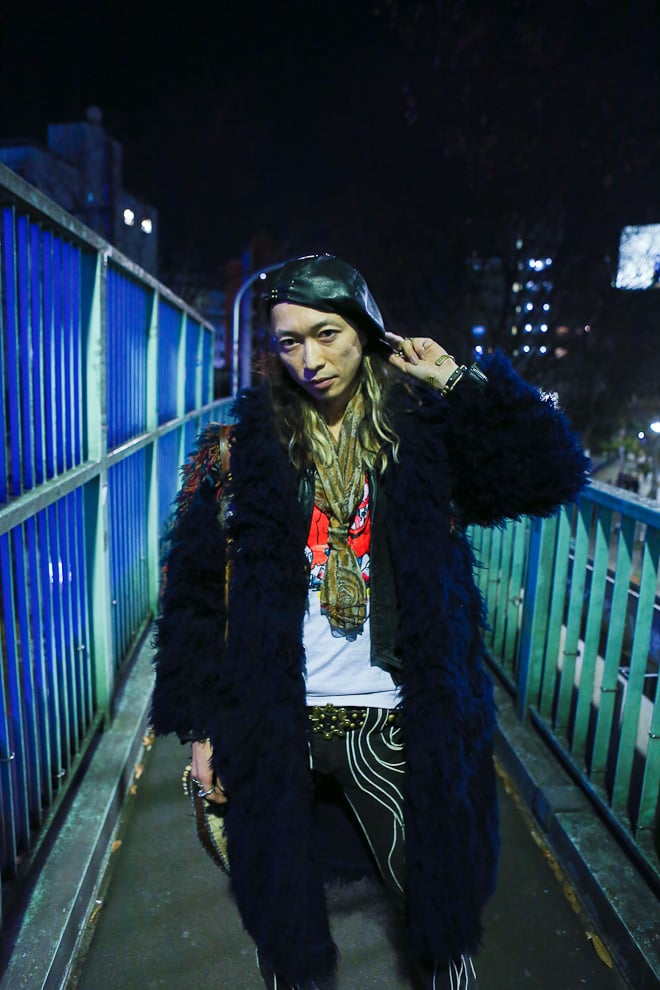 露口 洋介