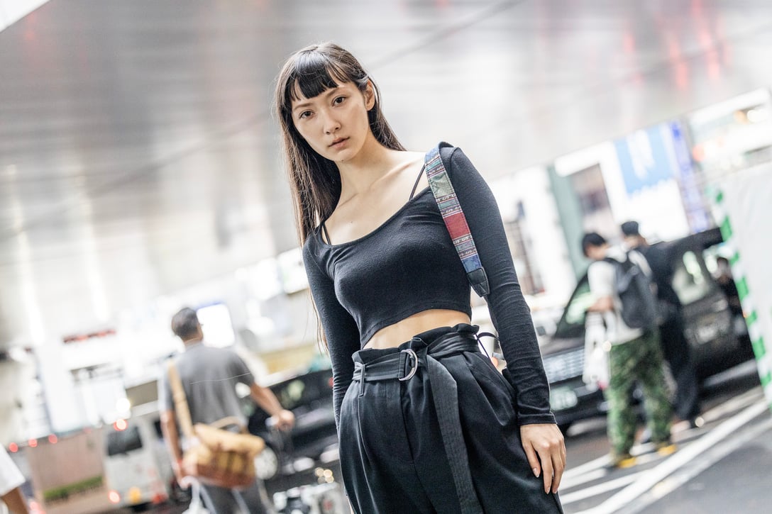 bEautiful ビーニー　ストリート　DOMICILE TOKYO Street Style - 東京 - Miki Toyokawaさん - 2022年11月14日撮影