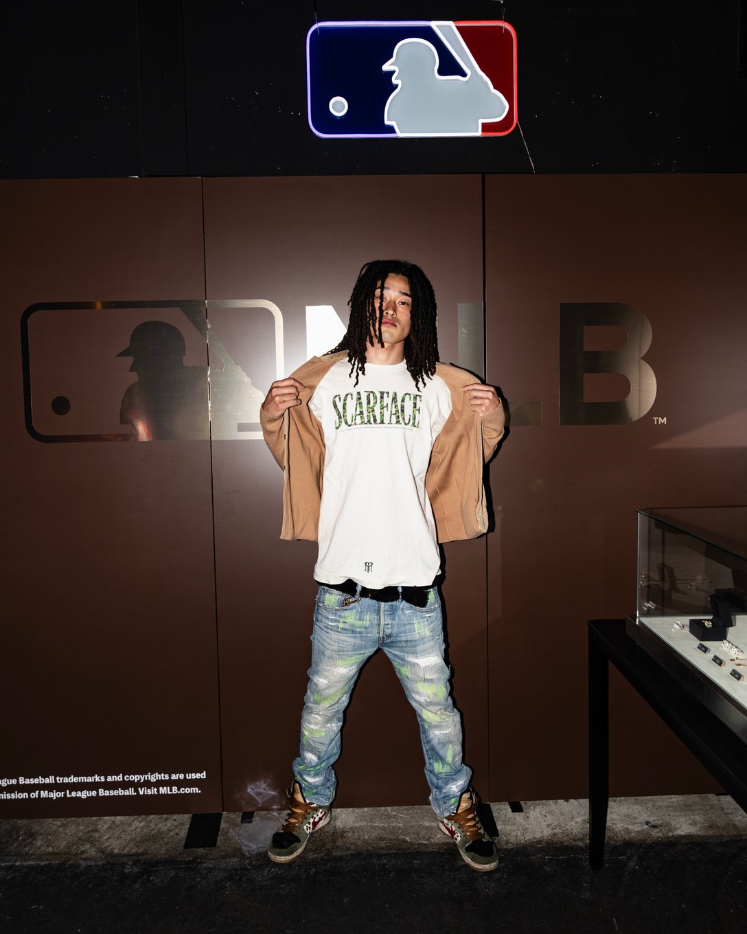 Saggy pants Shimba