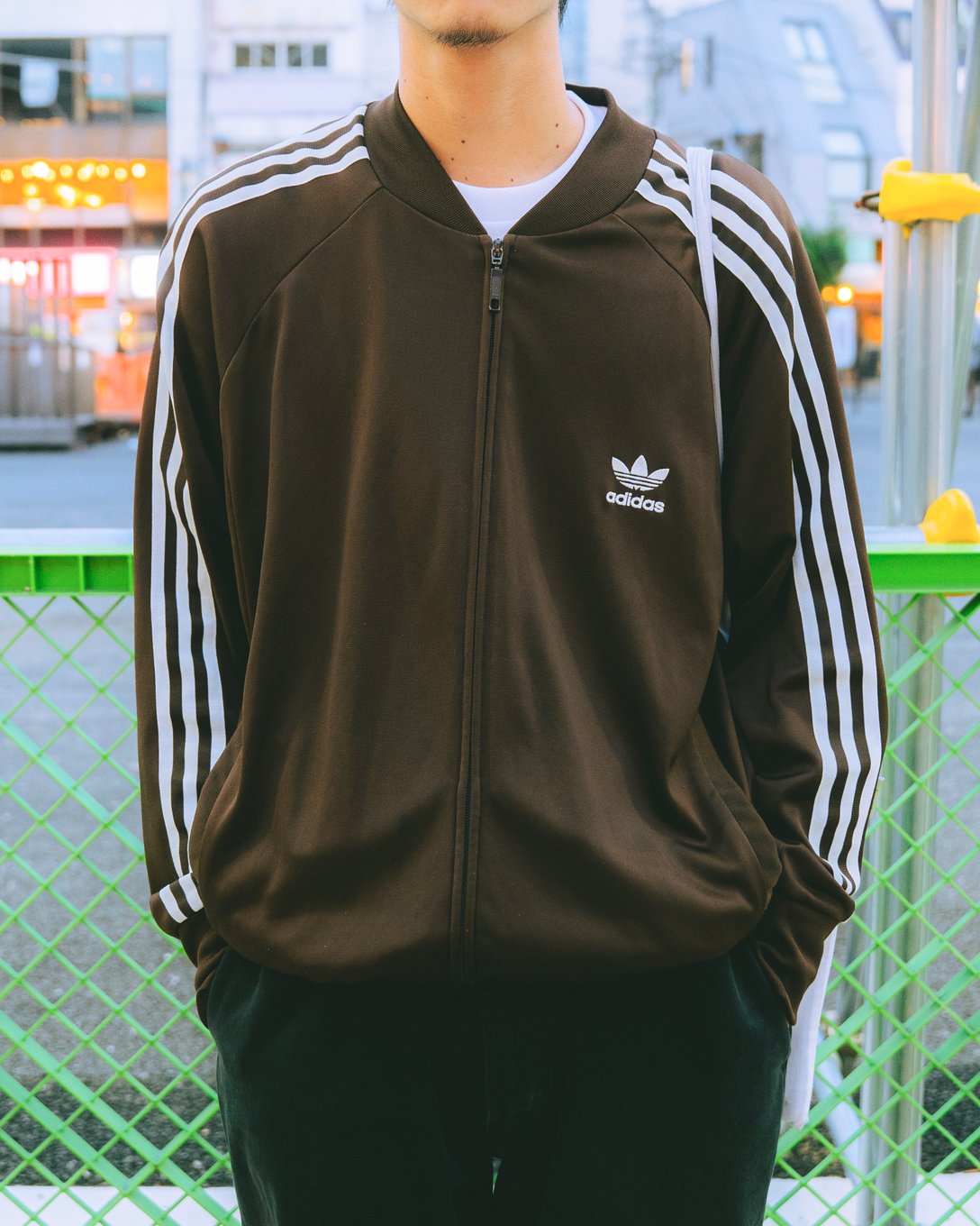 新谷 隼人