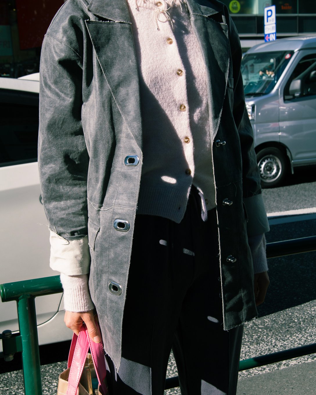 足立 桃子