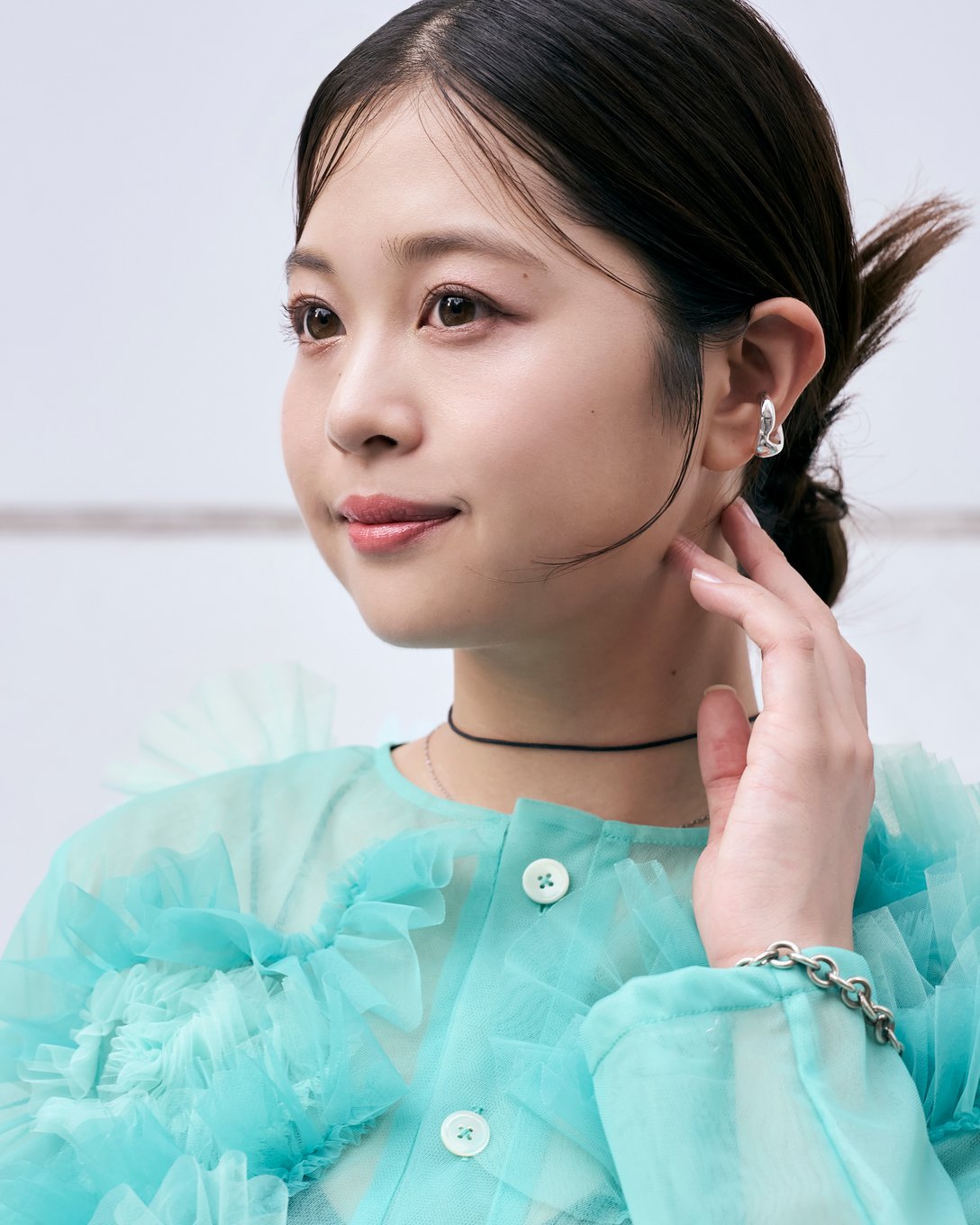 鈴原ゆりあ