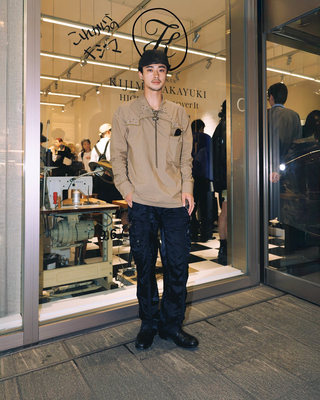 丹 健人