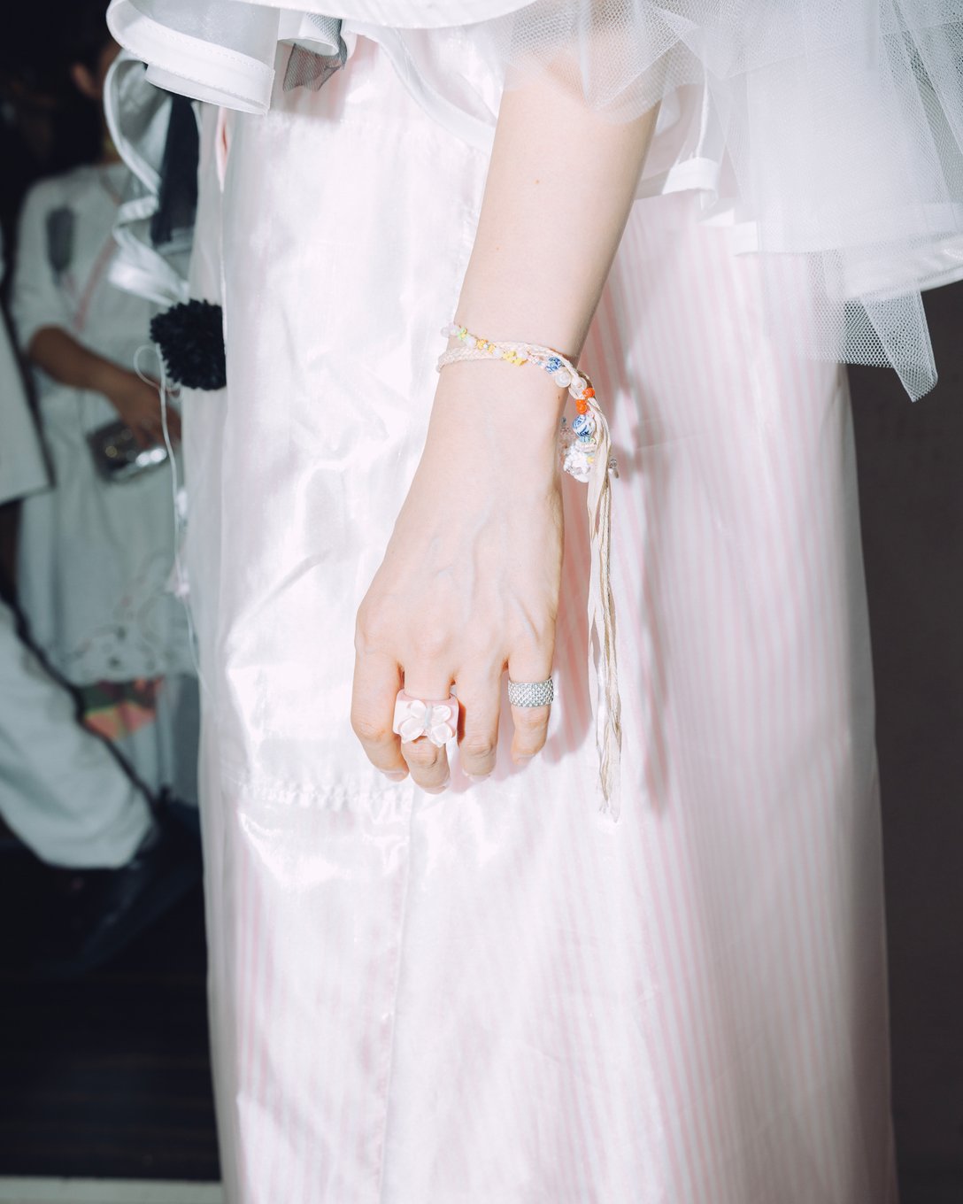 有本ゆみこ