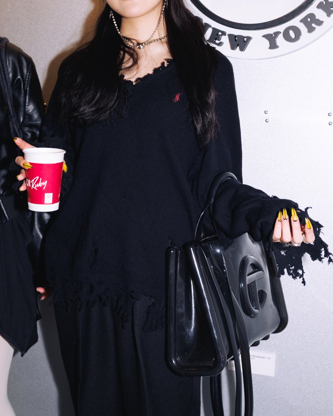 Amika_rdashian/Gizmo