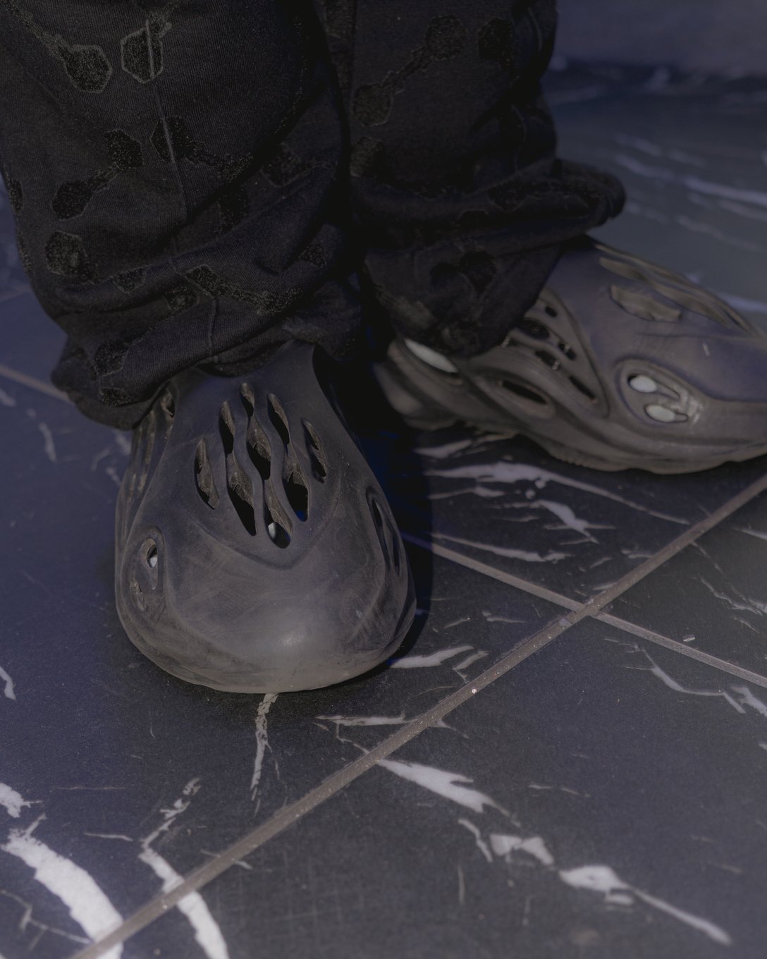 山口珠／前島孝充