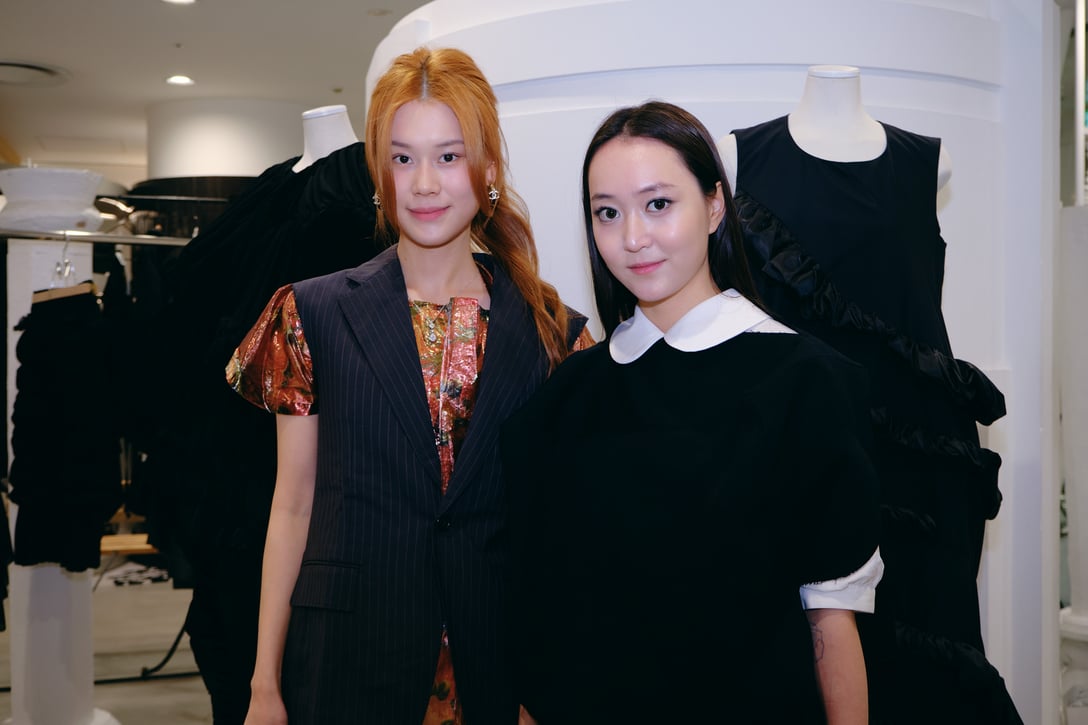 Stefanie/Jasmine Shi