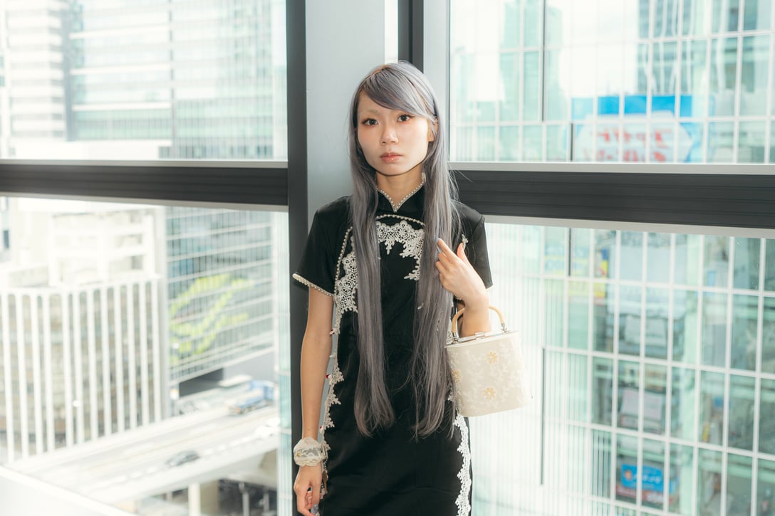 新井理紗子