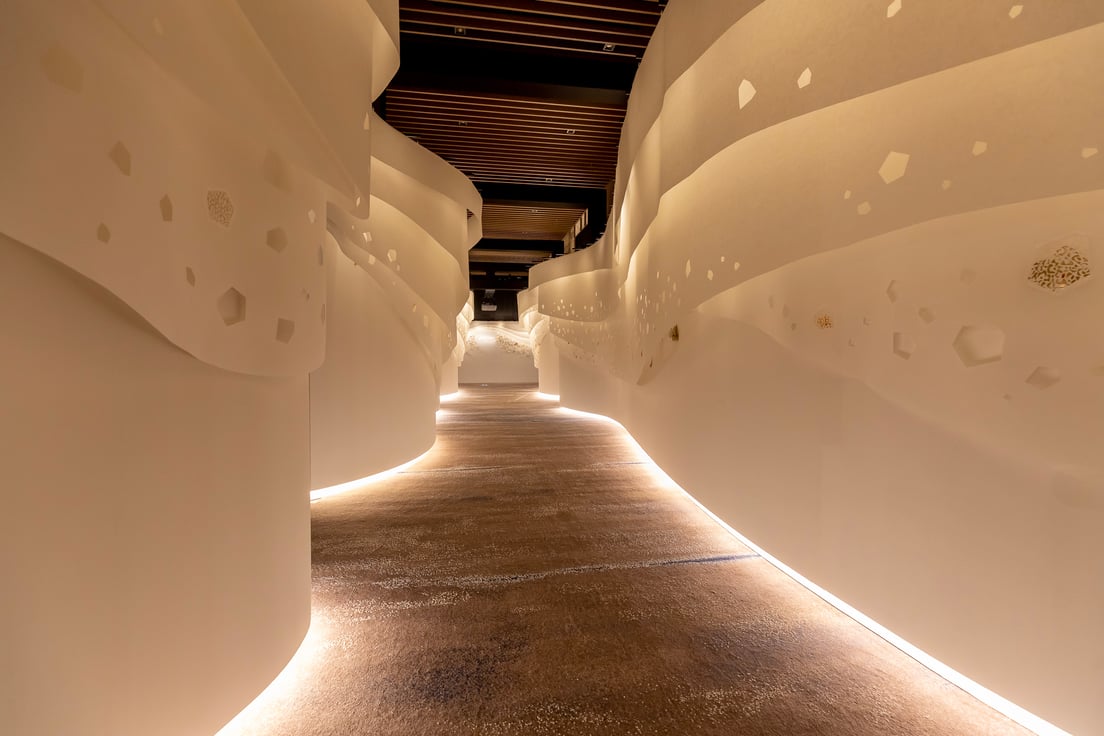 Cartier Salon Tokyo ペーパーアートの回廊