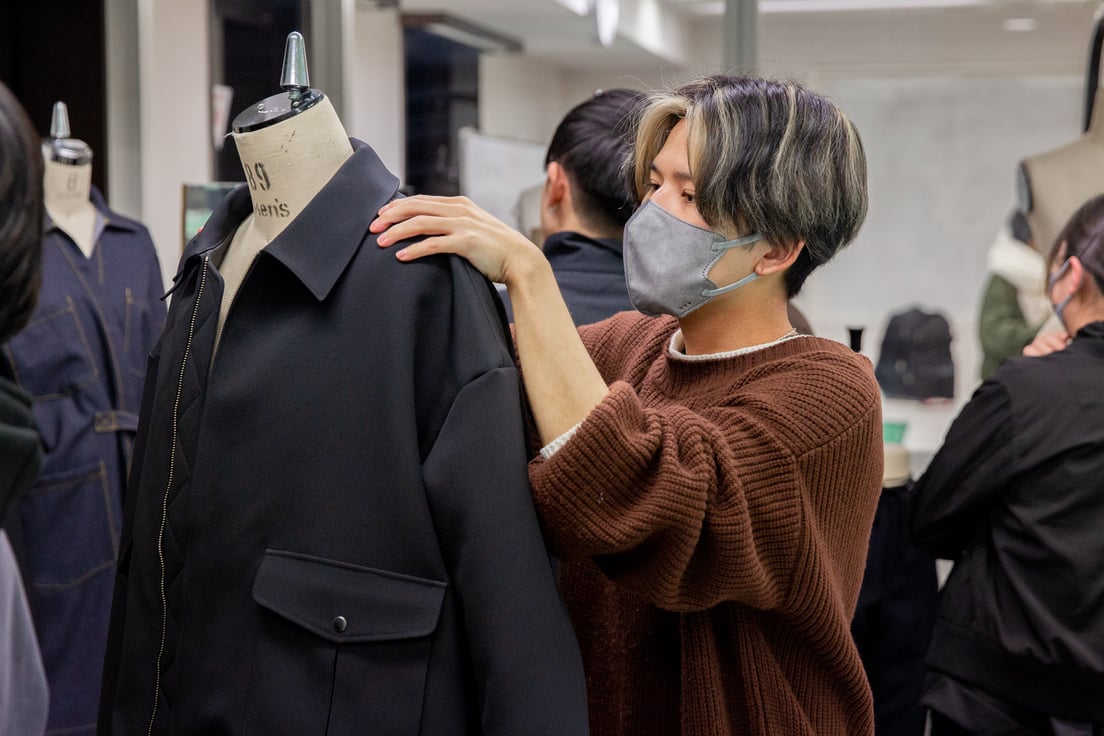 バンタンデザイン研究所の学生たちが挑む、服作りの舞台裏