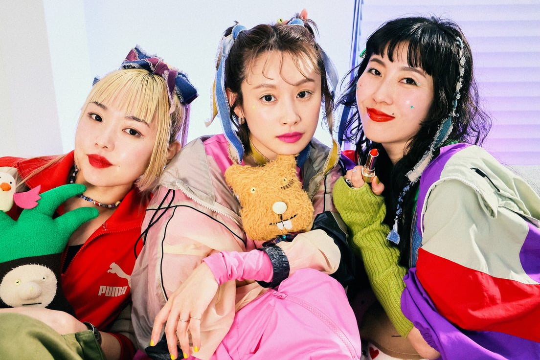 (左から)藤井早希子、高橋愛、春海茜