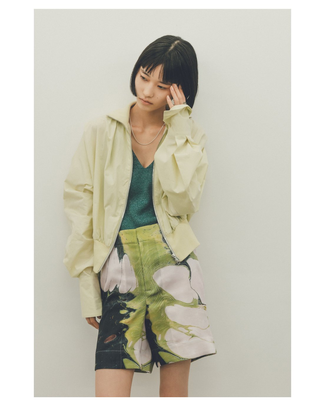 女性モデル