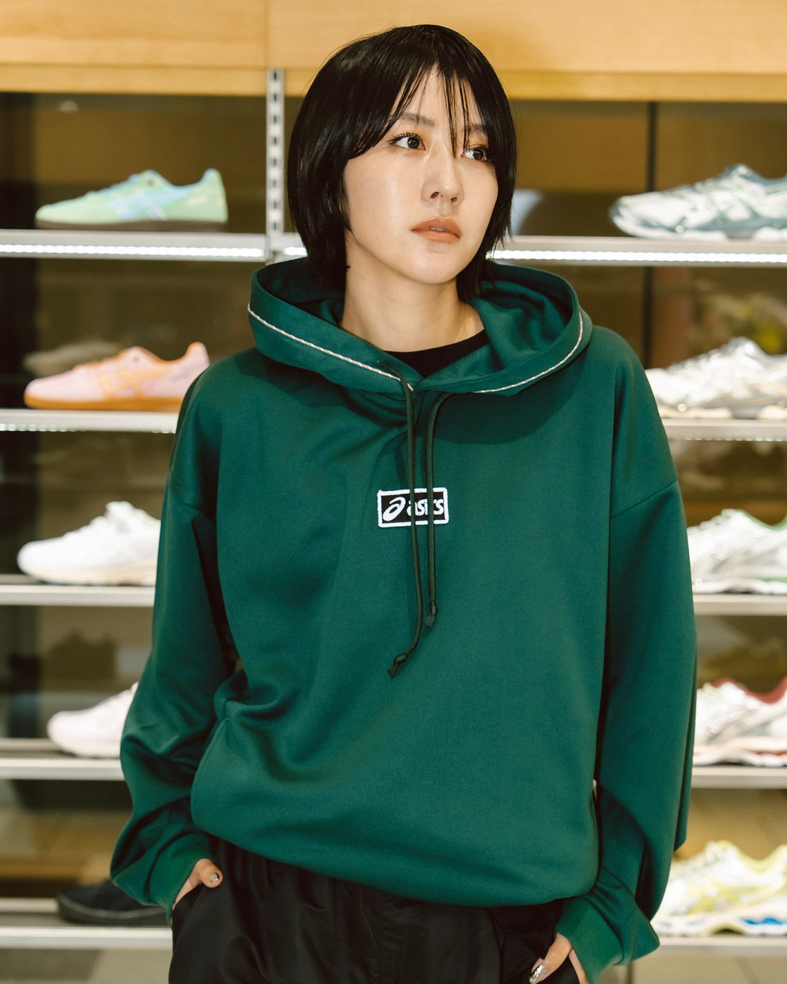 ���� ��[