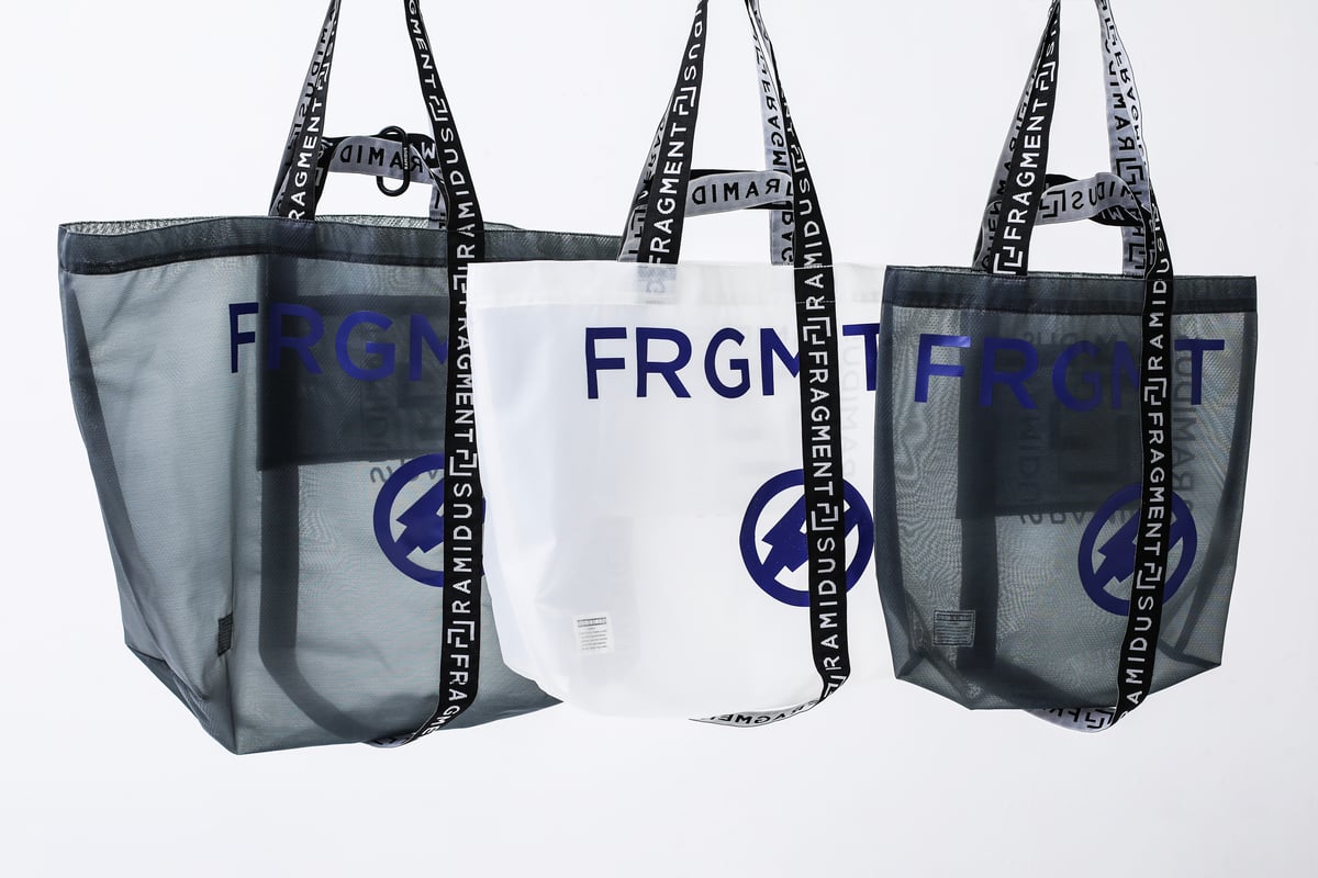 sacai × FRAGMENT ショルダーミニトート 白×黒 | www.fleettracktz.com