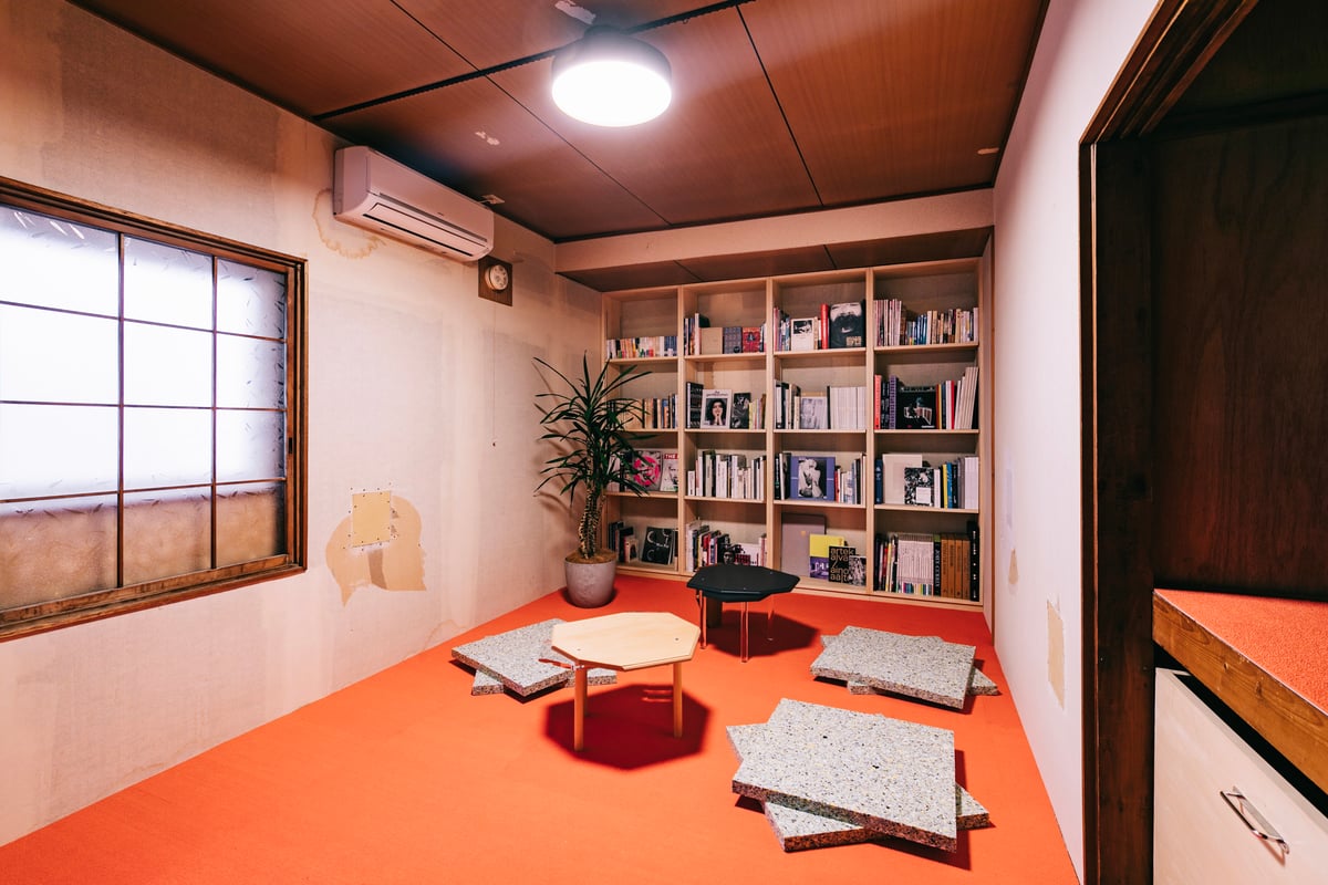 札幌　北海道　ギャラリー　図書室