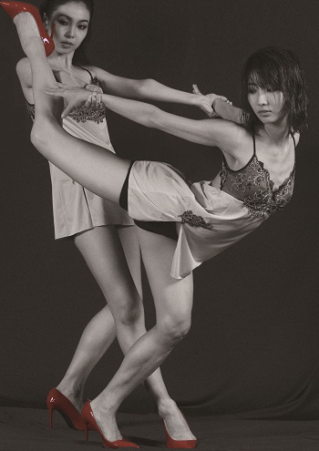 ランジェリーブランド「サルート」が衣裳を提供したバレエ団「Kバレエカンパニー」のイメージヴィジュアル
