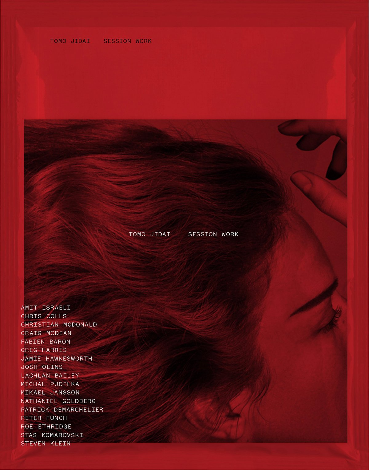 ヘアスタイリストTOMO JIDAIによる作品をまとめた写真集の赤を基調とした表紙
