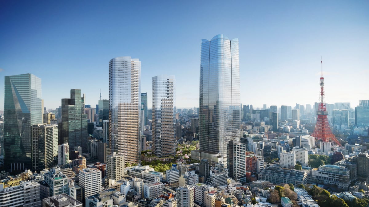 六本木のビル群と東京タワー