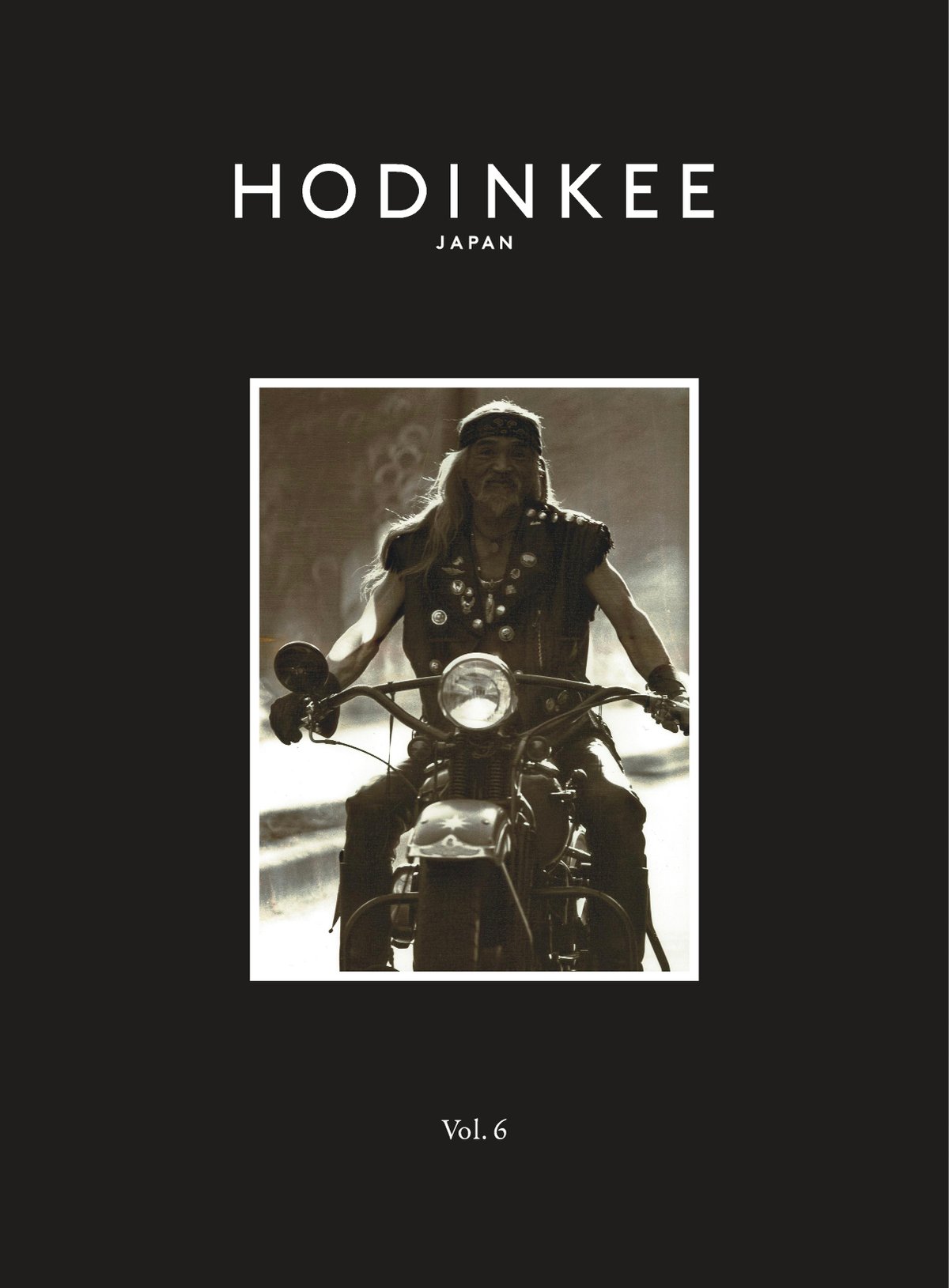 インディアンジュエリーショップ「ゴローズ」の創立者 高橋吾郎の写真を表紙にした「HODINKEE Magazine」