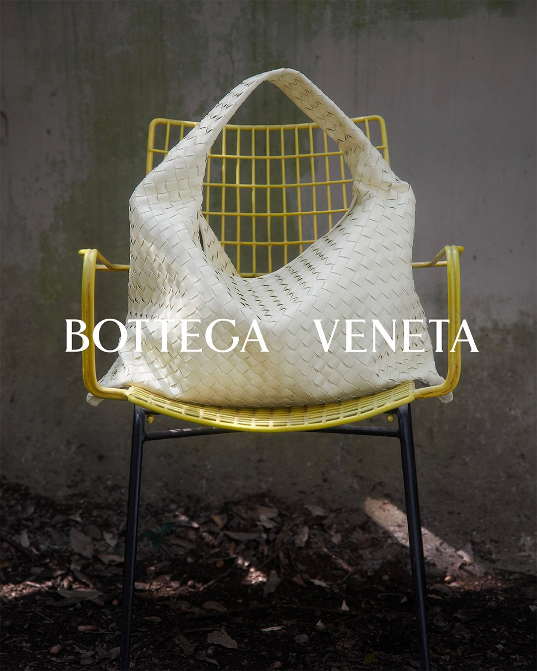 ボッテガ・ヴェネタの新作バッグ「HOP」のヴィジュアル