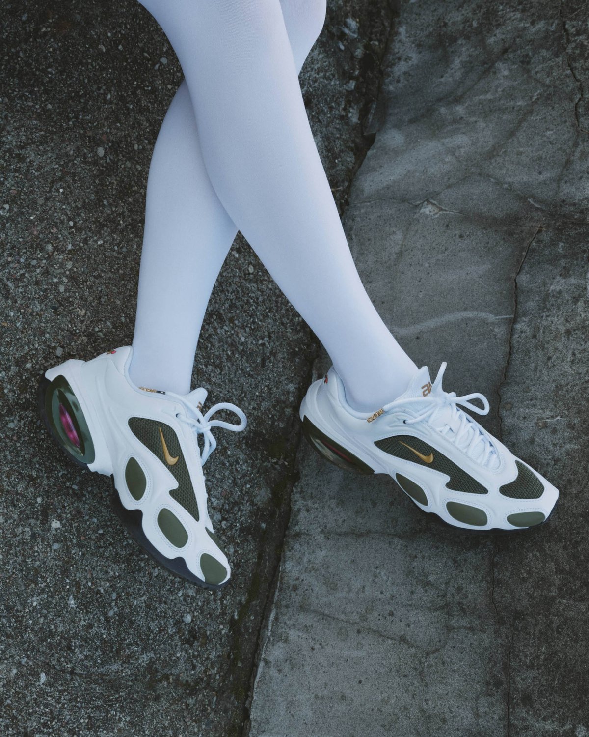 スニーカー