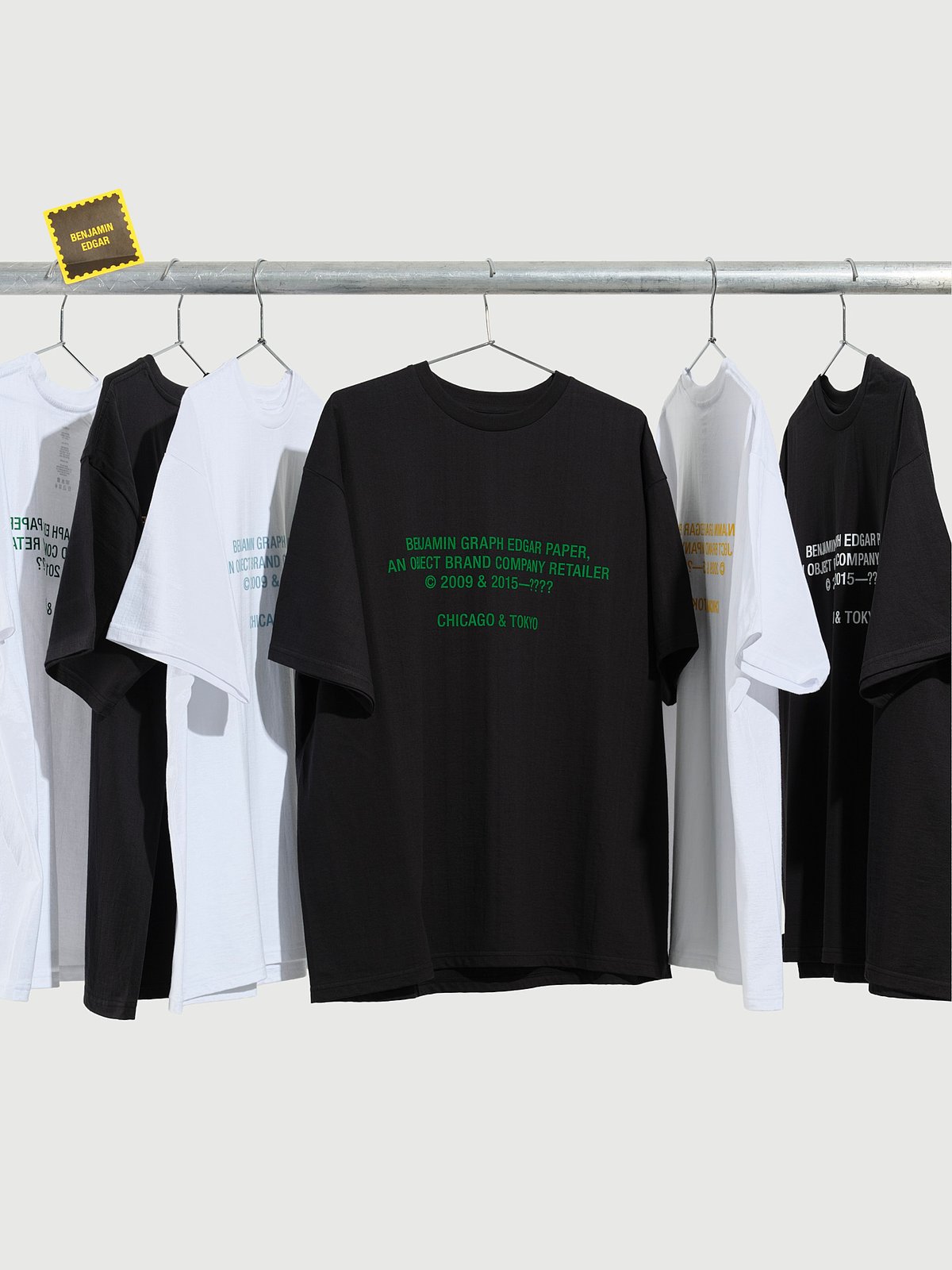 グラフペーパーとベンジャミン・エドガーのコラボレーションTシャツ