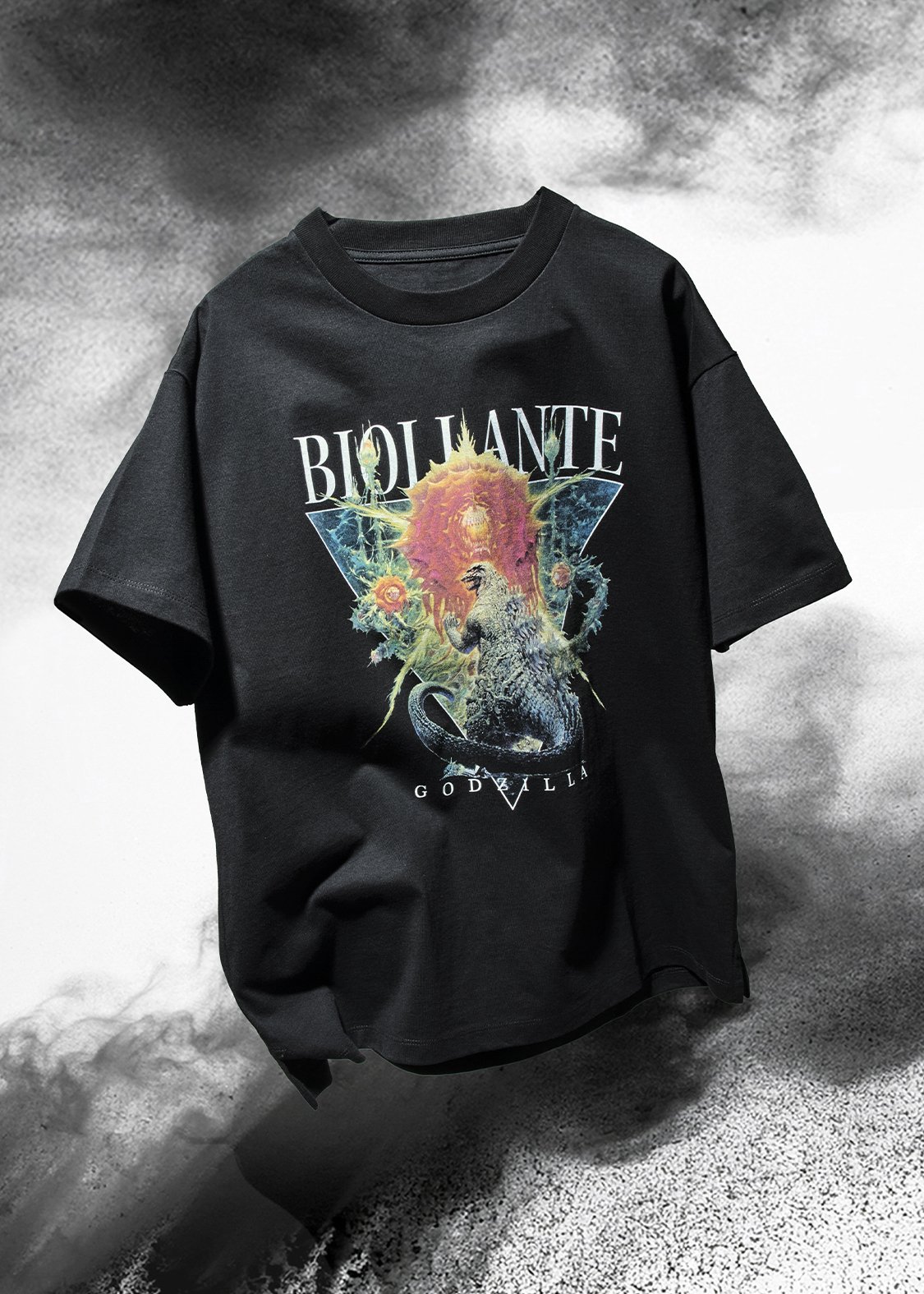 グラニフとゴジラのコラボTシャツ